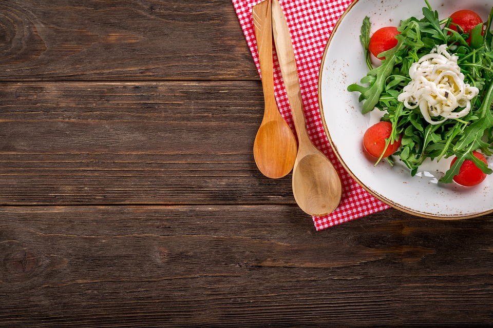 Steuererhöhung für Gastronomie ab 2024: Gastro-Killer oder Notwendigkeit? Analyse