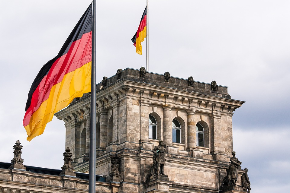 Finanzexperten kritisieren Wirtschaftskurs der Bundesregierung im Norden