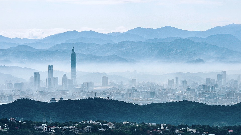 Taiwan: Halbleiterproduktion als stärkster Wirtschaftszweig und sektorübergreifende Integration in den Welthandel