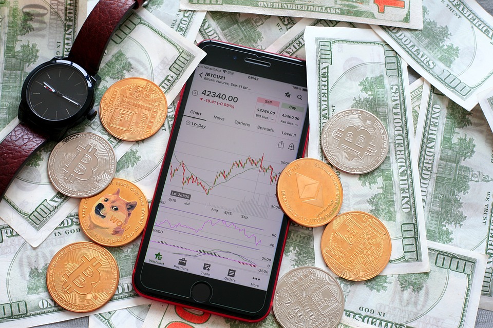 Fed-Entscheid treibt Dow Jones, S&P 500 und Nasdaq an: Wall Street im Aufwind