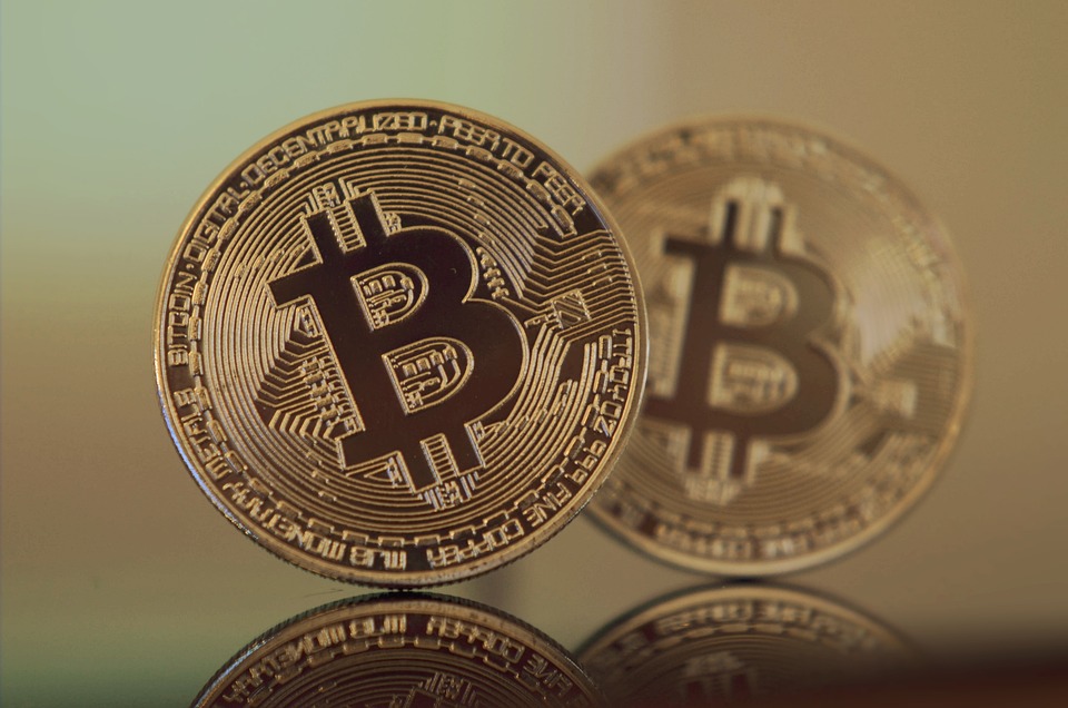 Bitcoin & Co.: Kursentwicklungen am Nachmittag – Bitcoin im Minus, Ethereum im Plus.