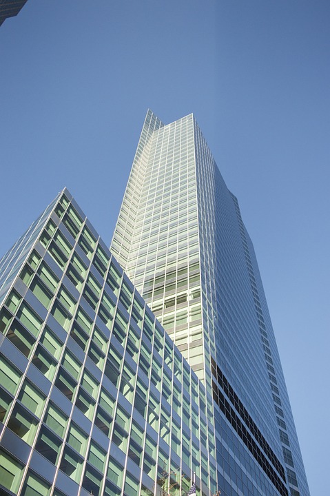 Goldman Sachs nennt fünf europäische Aktien mit großem Aufwärtspotenzial, darunter BT Group, Delivery Hero und Burberry.