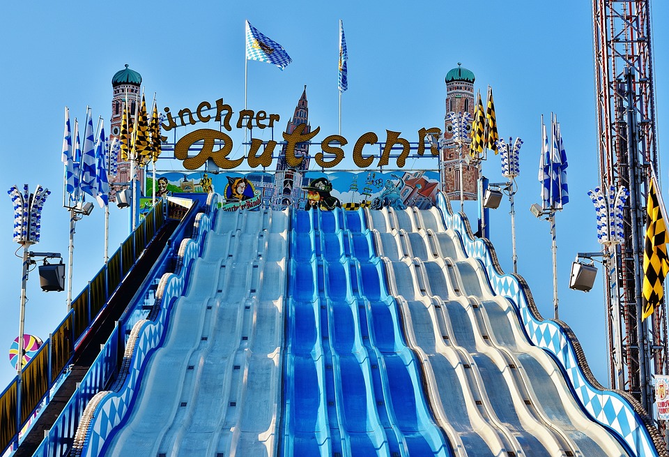 Immobilienmarkt im Münchner Umland: Sinkende Kaufpreise, steigende Mieten und Mangel an bezahlbarem Wohnraum  – Analyse eines Finanzexperten