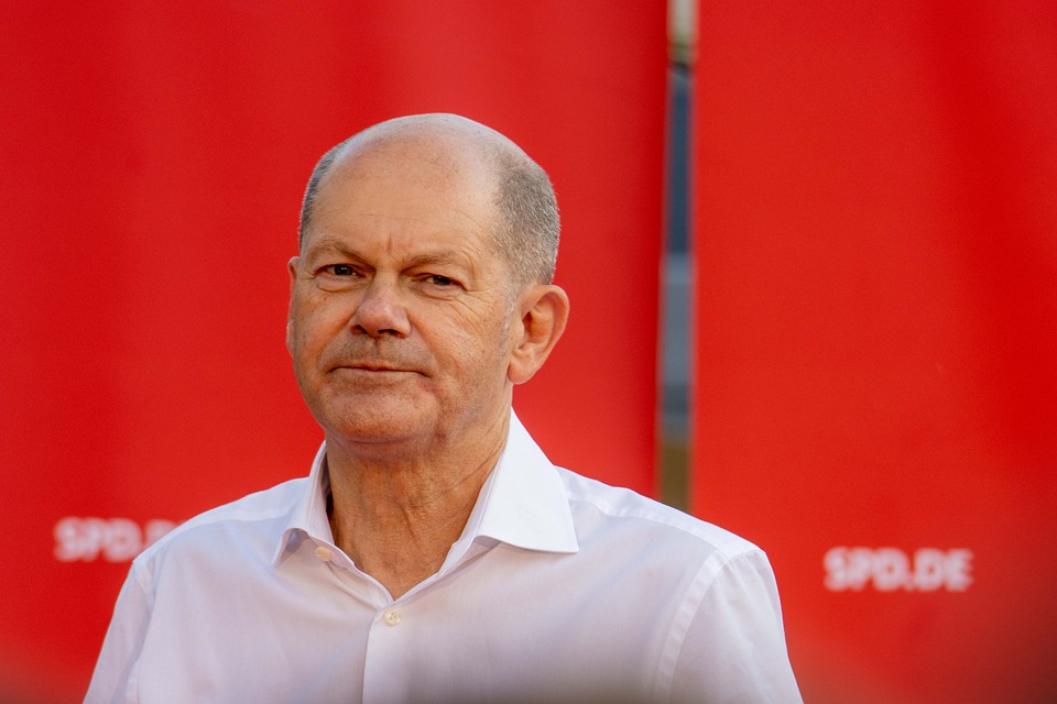 Finanzexperte analysiert Scholz  Verteidigung der Wirtschaftspolitik der Ampelkoalition