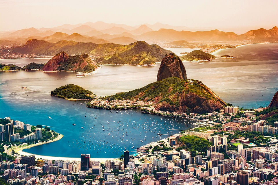 Rio Tinto investiert Milliarden in Eisenerzabbau in Westafrika: Finanzexperten beobachten Entwicklung der Rio Tinto-Aktie