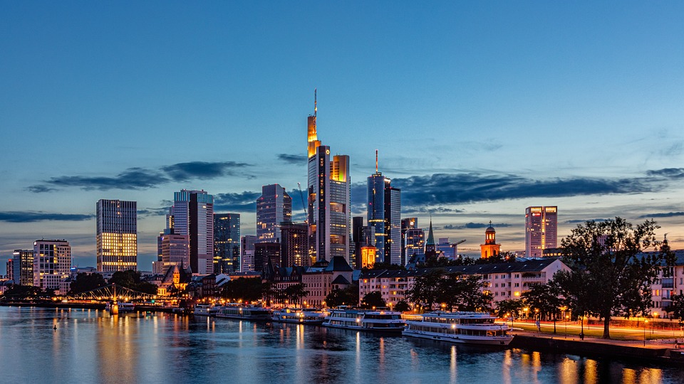 Frankfurter Stadtverwaltung stellt Strafantrag: Finanzexperte kritisiert Vorgehen