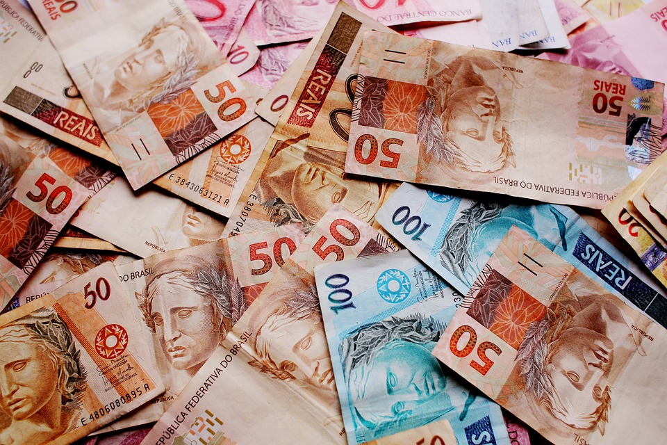 Finanzexperte warnt: Diese zehn Versicherungen sind oft unnötig und kosten viel Geld