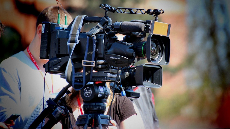 Warum Finanzexperten Filmteams als Mieter empfehlen – Expertenmeinung