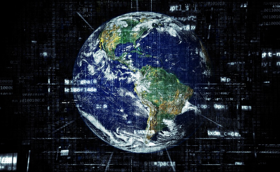 Wie wird sich die globale Wirtschaft im Jahr 2024 entwickeln und wie werden die politischen Unsicherheiten den Finanzmarkt beeinflussen? Experten geben Einblicke.