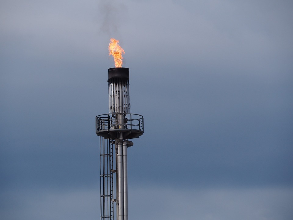OMV Quartalszahlen 31.12.2023: Analysten prognostizieren EPS und Umsatzrückgang