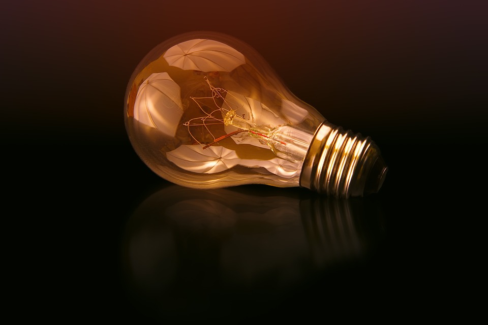 Strom und Gas: Tipps zur Zählerstandsprüfung zum Jahresende