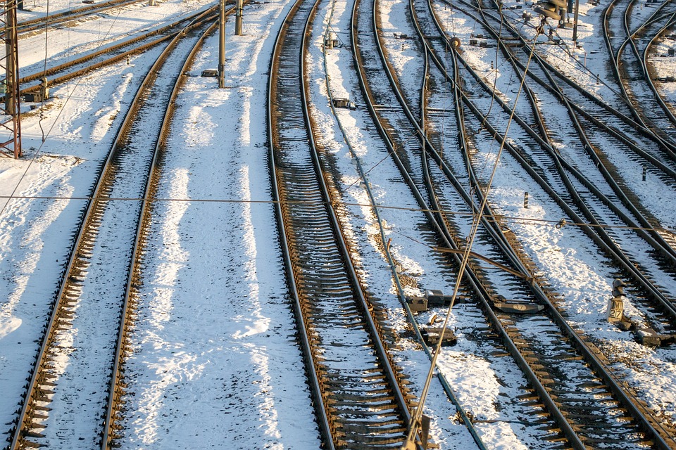 Grundlagen des Aktienhandels: Tipps für Anfänger und wichtige Aspekte beim Investieren in Aktien – alles, was Finanzexperten wissen sollten.