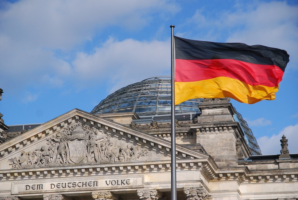 Politik und Finanzen: Herbert Kickls Bauplan für das Universum der einfachen Leute