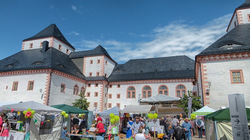 Verbraucherzentrale Sachsen eröffnet Kompetenzzentrum in Görlitz am Demianiplatz 8
