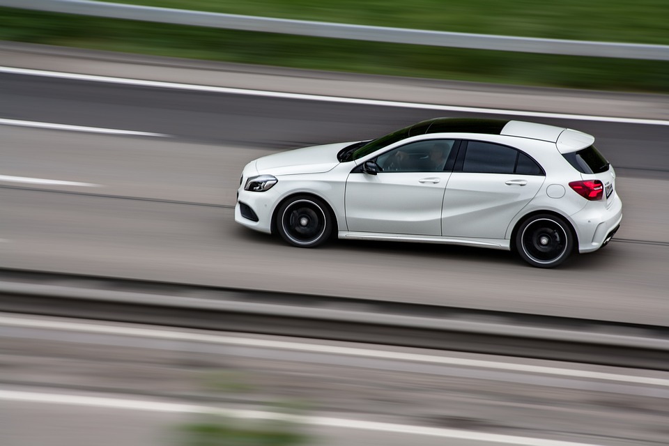 Warum Autofahren teurer wird: Experten diskutieren extreme Preissteigerungen bei Ersatzteilen