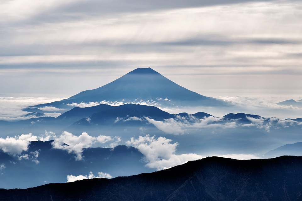 Japan: Vom wirtschaftlichen Zugpferd zum Abstieg – was ist passiert?