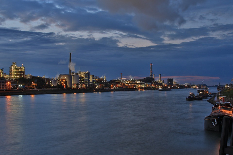 BASF legt Produktionspläne in Finnland auf Eis