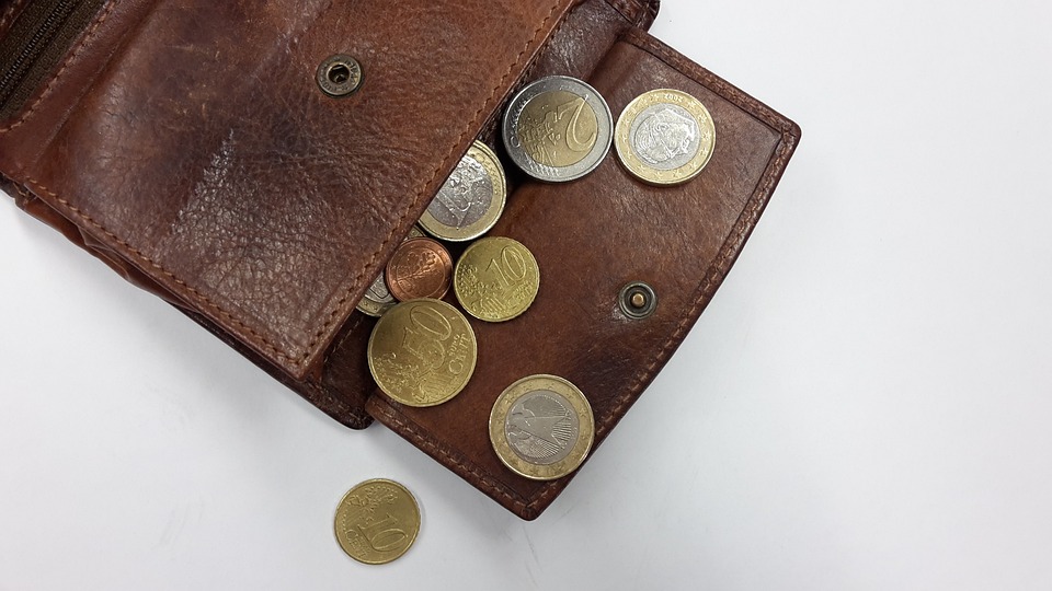 Euro gibt nach: 1,0649 Dollar im späten Handel