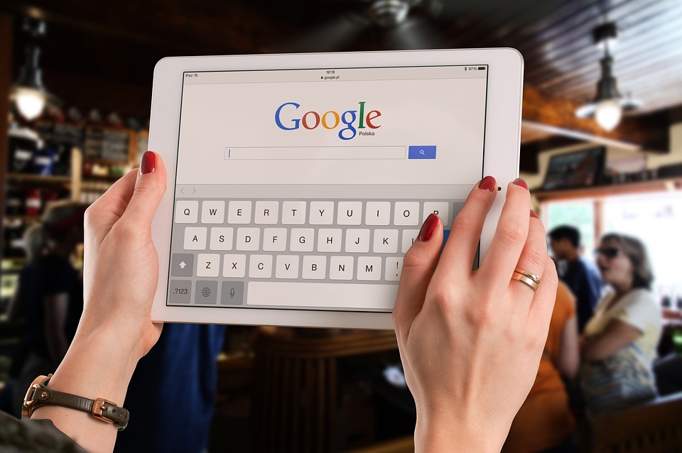 Google muss Kündigungsbutton auf Google One anbieten