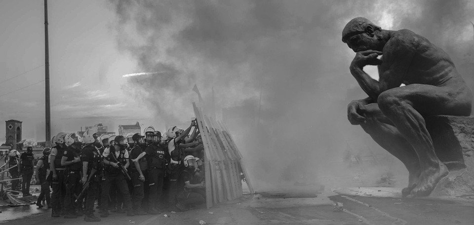 Ölpreis nach Israels Angriff: Droht globale Krise?