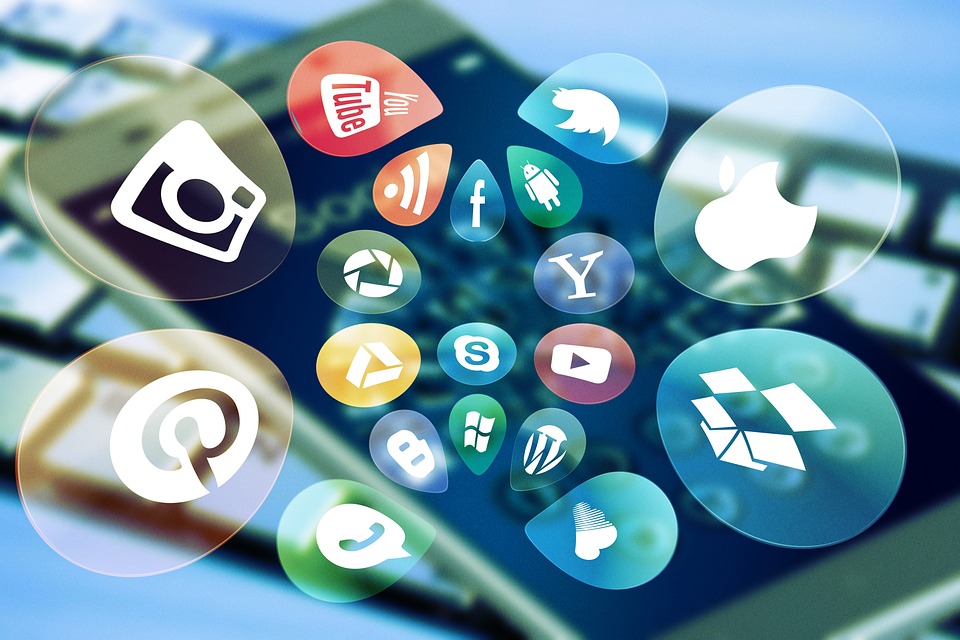 Social Media und Psyche: Wie beeinflussen Instagram und Co. unser mentales Wohlbefinden?