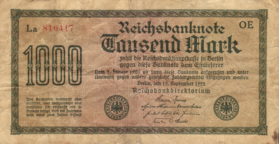 Wirtschaftskrise in der Bundesrepublik: Regierung und Zentralbank müssen handeln